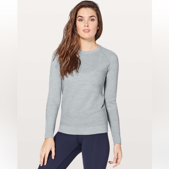 LULULEMON Athletica Light Gray Simply Wool ribbed sweater size 4 - Picture 1 of 15